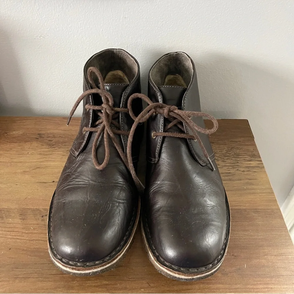 UGG Men's Leighton Chukka Boot Chocolate Brown Size 10 US